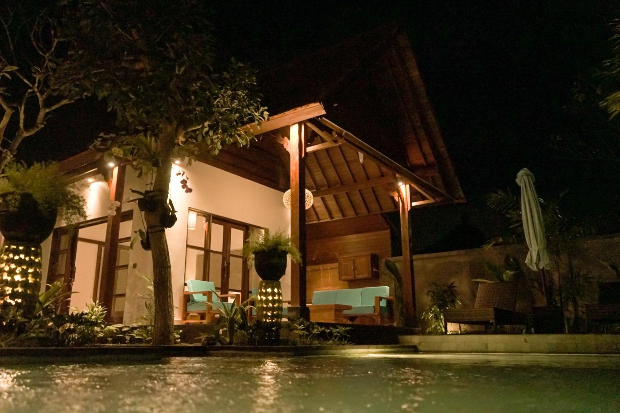 Villa Puri Kembar